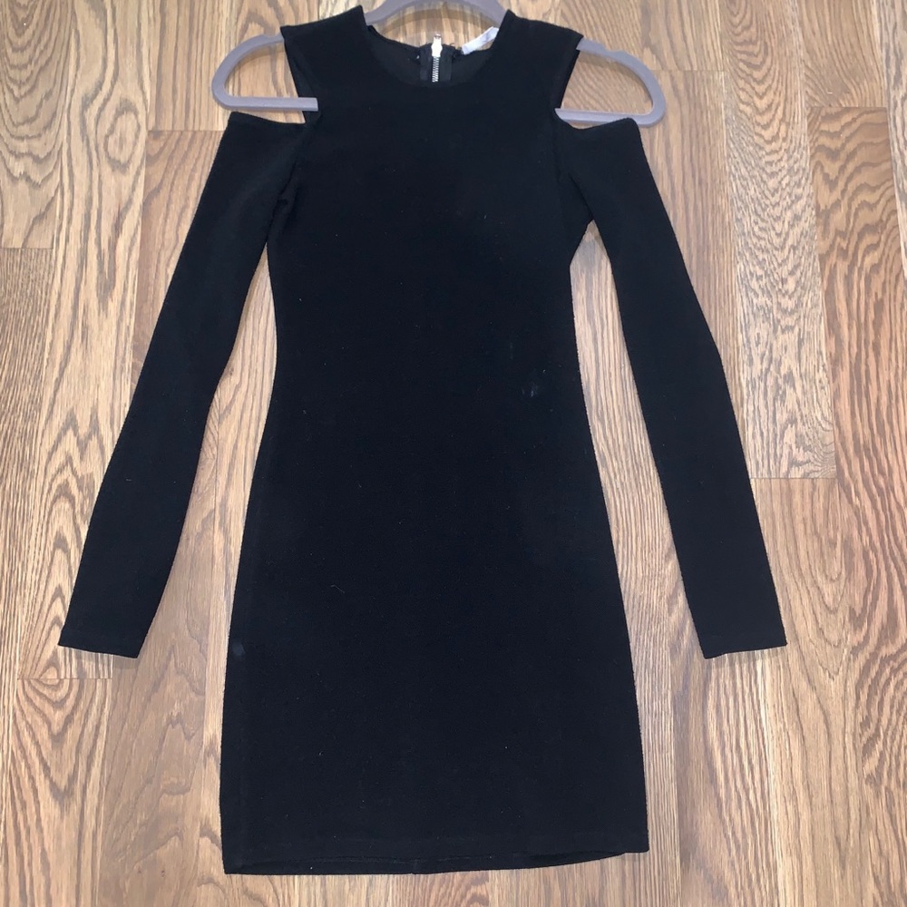 Vestique black mini long sleeve dress size small